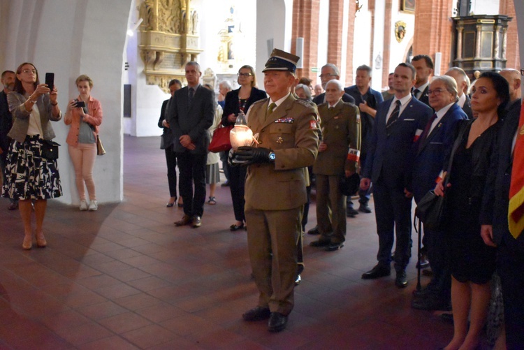 Obchody narodowego święta Węgier i 102. rocznica Święta Pułkowego 9. Pułku Ułanów Małopolskich z Trembowli