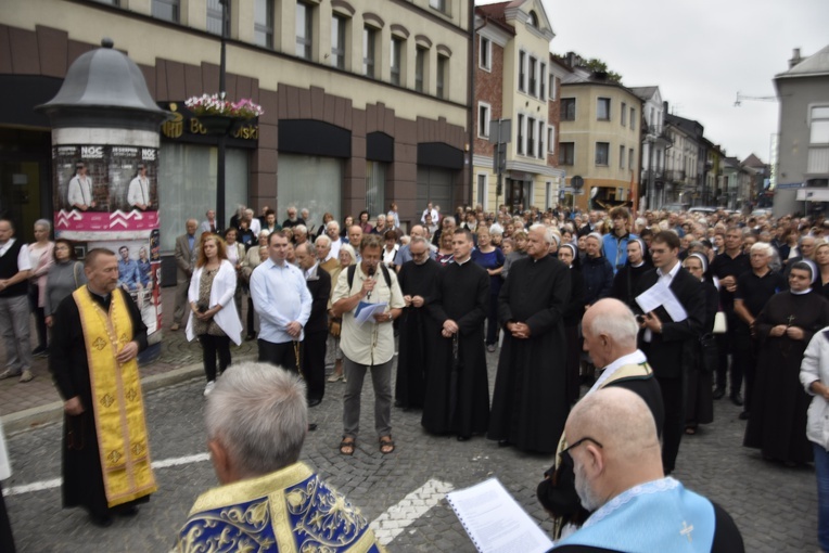 Różańcowe wołanie o pokój w Ukrainie