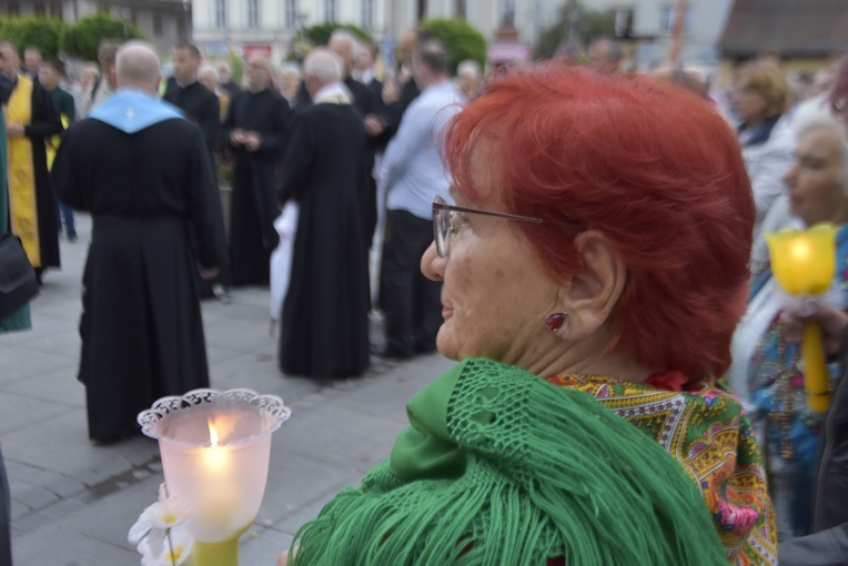 Różańcowe wołanie o pokój w Ukrainie