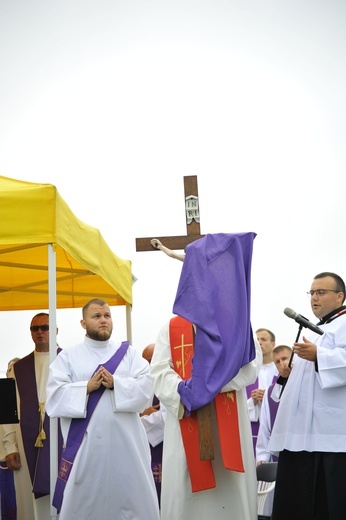 Żarnowiec. Liturgia Męki Pańskiej (A)