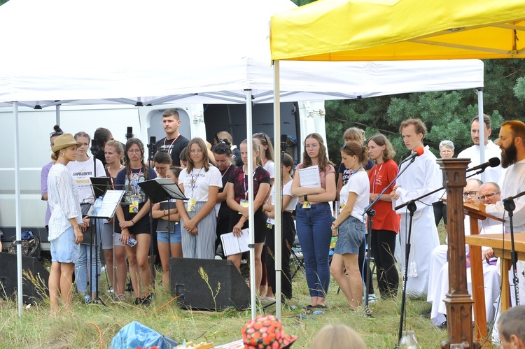 Pradła. Liturgia Męki Pańskiej (B)