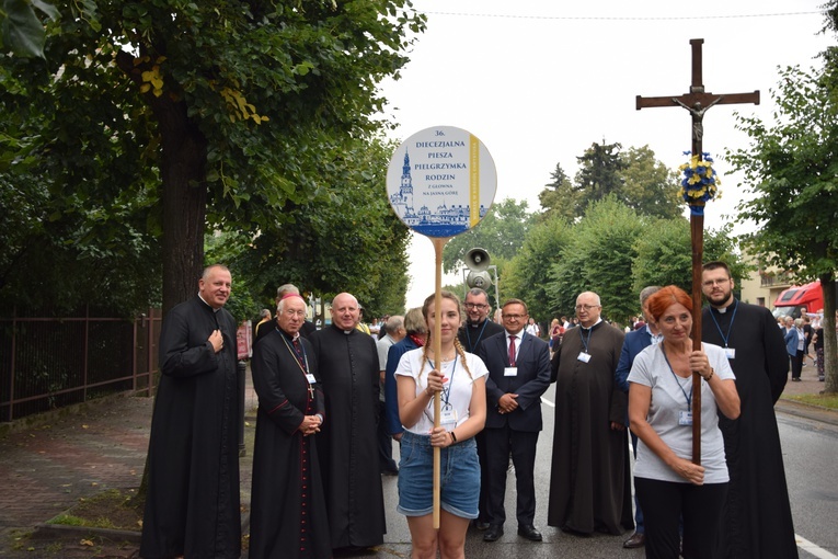 W drodze całe rodziny