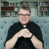 Ks. Mirosław Ładniak, dyrektor lubelskiej pielgrzymki, zaprasza do parafii św. Andrzeja Boboli w Lublinie.