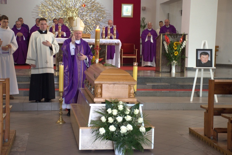 Uroczystości pogrzebowe śp. ks. Kazimierza Południaka