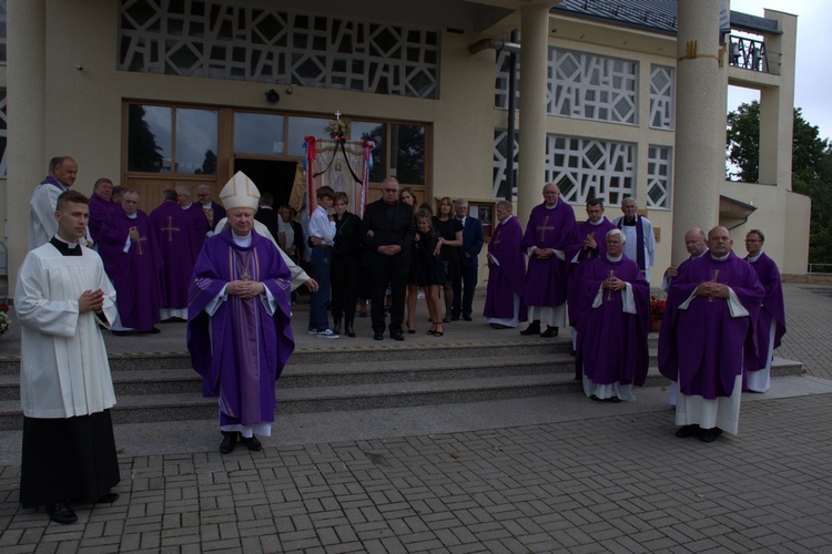 Uroczystości pogrzebowe śp. ks. Kazimierza Południaka