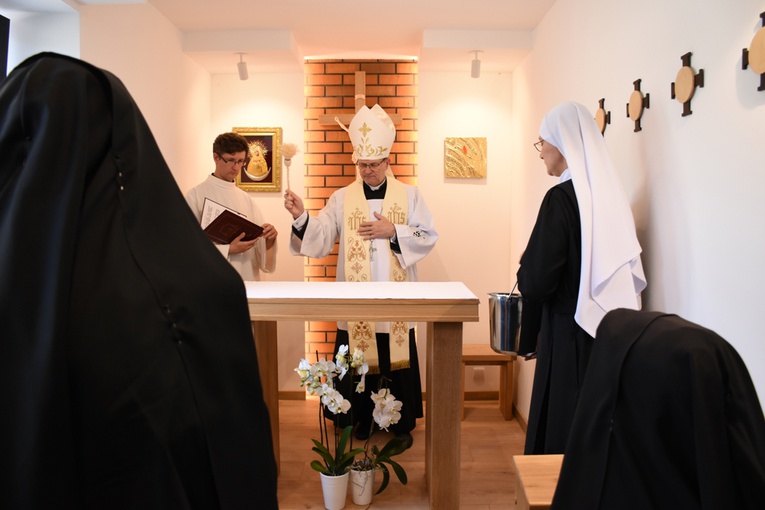 Abp Tadeusz Wojda poświęcił Zacisze św. Benedykta.