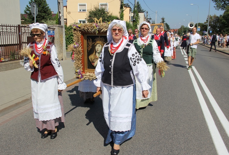 Powsińskie dożynki co roku przyciągają wielu gości.