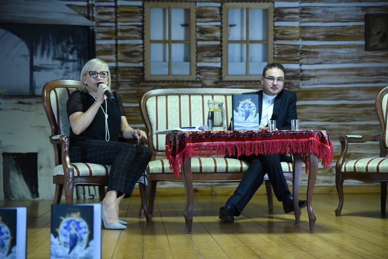 Promocja książki o parafii w Marcinkowicach