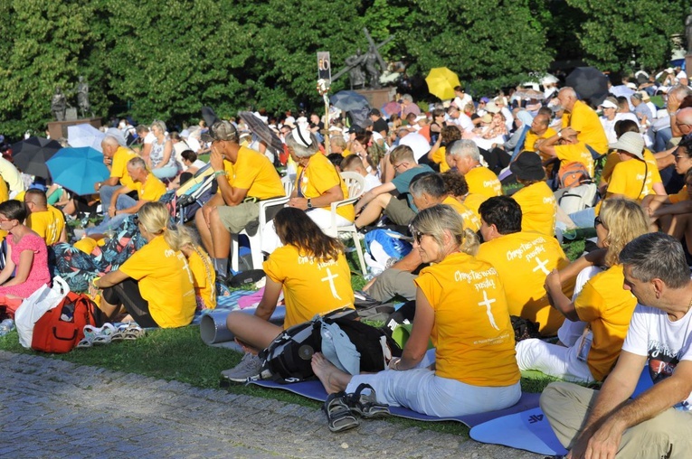 40. PPT - Msza św. na zakończenie