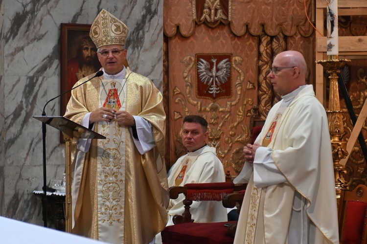 Katecheci z pielgrzymką w Bardzie