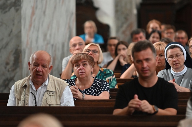 Katecheci z pielgrzymką w Bardzie