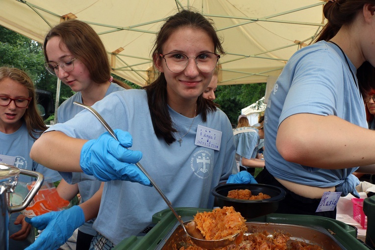 XIII Pielgrzymka Osób Niepełnosprawnych Archidiecezji Wrocławskiej 2022