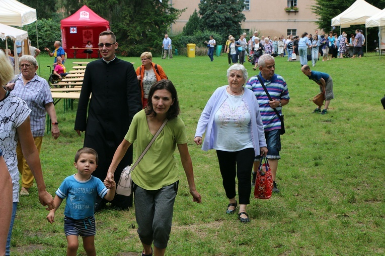 XIII Pielgrzymka Osób Niepełnosprawnych Archidiecezji Wrocławskiej 2022