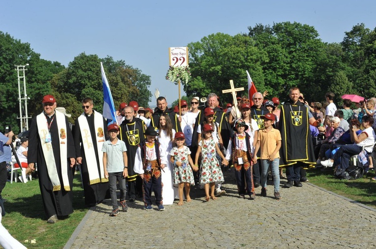 Grupa 22 - wejście
