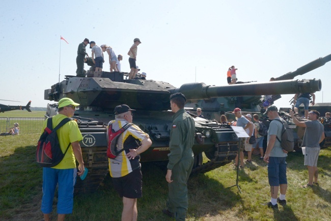 Piknik lotniczy i żołnierski w Radomiu