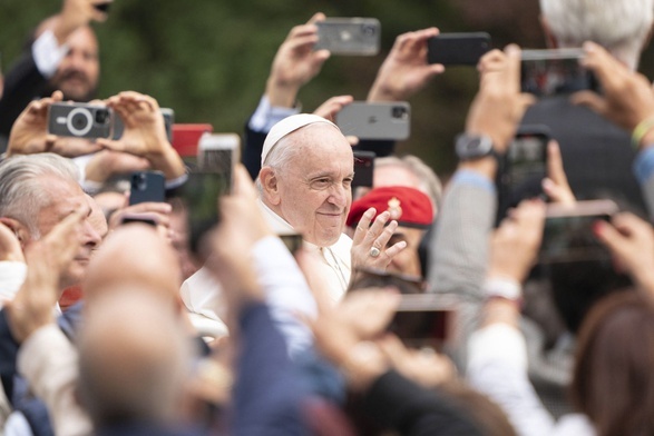 Francisdzek wśród mieszkańców L'Aquili