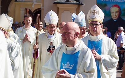 Modlitwie przewodniczył biskup pomocniczy archidiecezji warszawskiej.