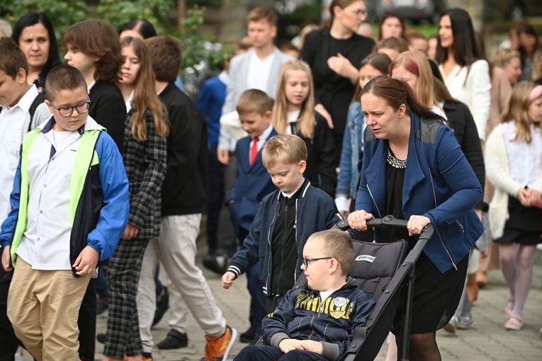 Oleszna. Diecezjalne rozpoczęcie roku szkolnego