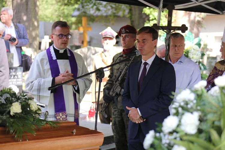 Pogrzeb najstarszej Polki - Wandy Szajowskiej 