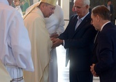 Bp Olszowski o głodzie chleba i głodzie duchowym w 42. rocznicę porozumienia jastrzębskiego