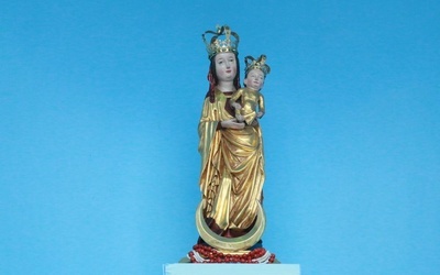 Cudowna figura Matki Bożej Kębelskiej.