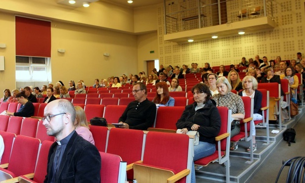Katecheza i duszpasterstwo młodzieży