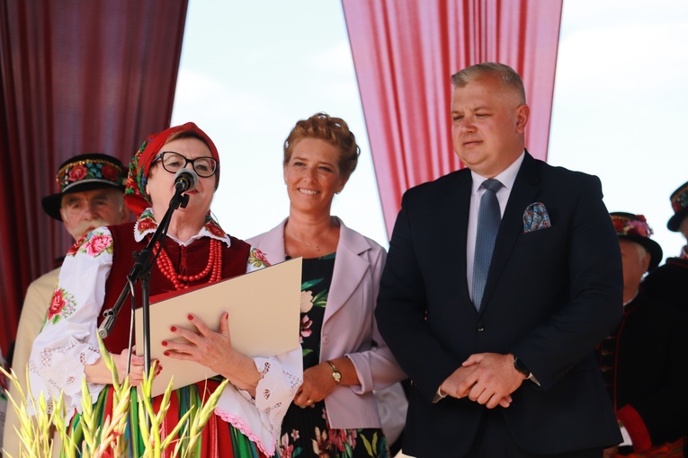 90-lecie Amatorskiego Zespołu Regionalnego im. Wł. St. Reymonta w Lipcach Reymontowskich