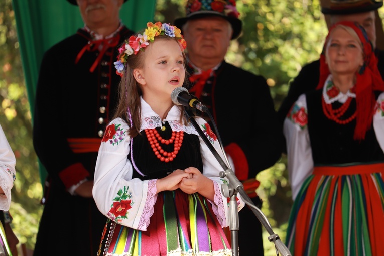 90-lecie Amatorskiego Zespołu Regionalnego im. Wł. St. Reymonta w Lipcach Reymontowskich