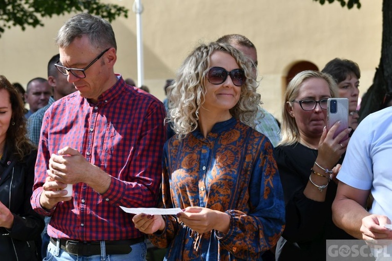 Pielgrzymka Ruchu Światło-Życie do Rokitna