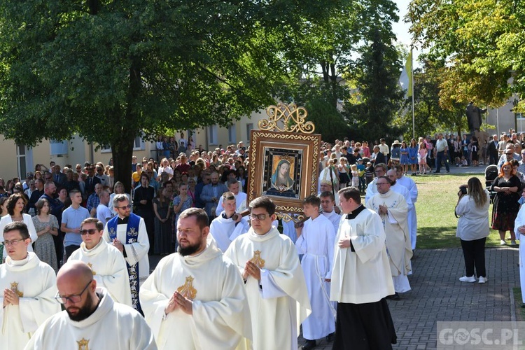 Pielgrzymka Ruchu Światło-Życie do Rokitna