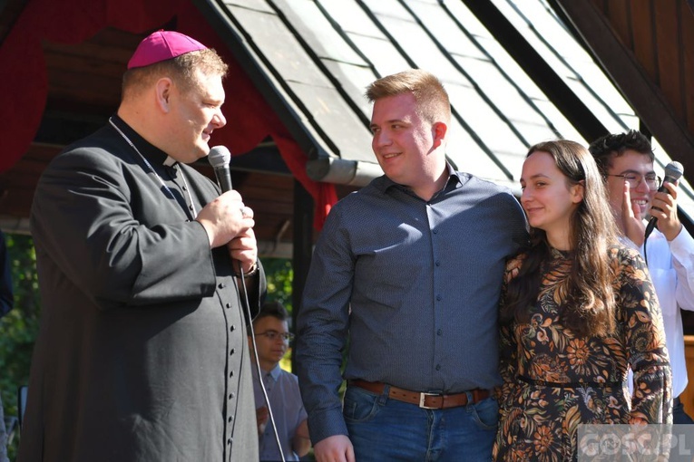 Pielgrzymka Ruchu Światło-Życie do Rokitna