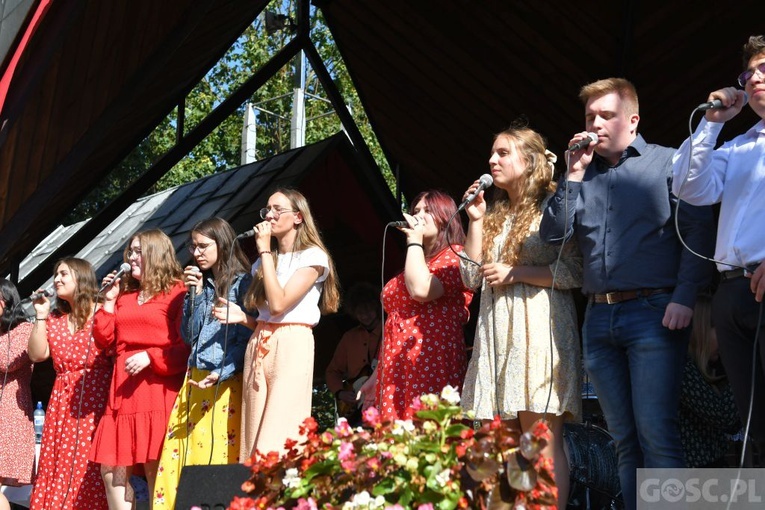 Pielgrzymka Ruchu Światło-Życie do Rokitna