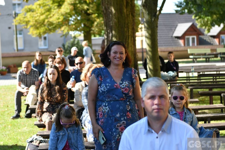Pielgrzymka Ruchu Światło-Życie do Rokitna