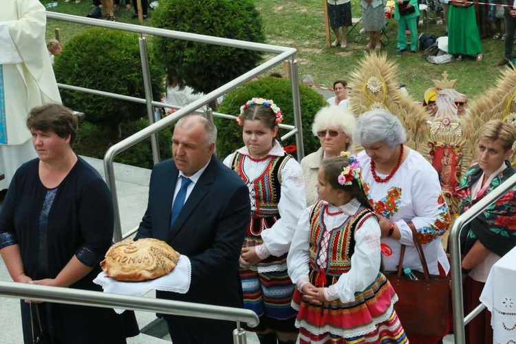 Wąwolnica pełna pielgrzymów