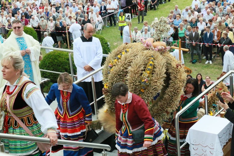 Wąwolnica pełna pielgrzymów