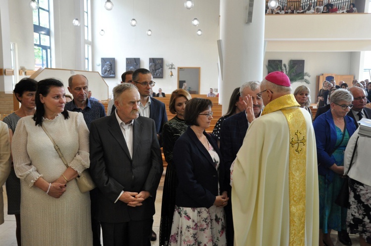 Pielgrzymka srebrnych jubilatów w Opolu