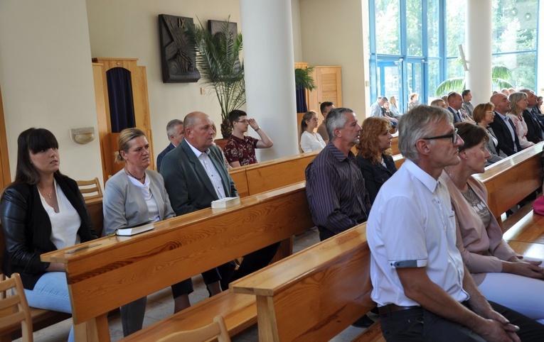 Pielgrzymka srebrnych jubilatów w Opolu