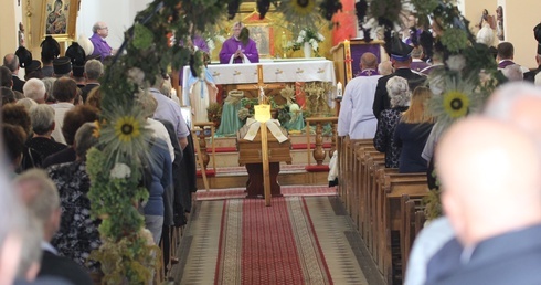 Ostatnie pożegnanie śp. ks. F. Jaworskiego