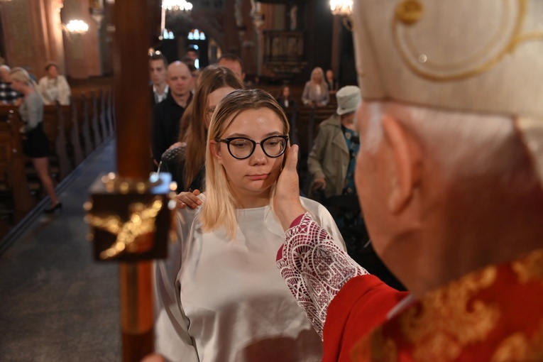 Kwartalne bierzmowanie dla 18 osób