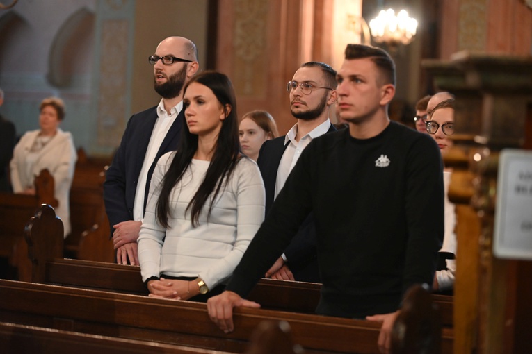 Kwartalne bierzmowanie dla 18 osób