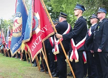 W obchodach wzięły udział dziesiątki pocztów sztandarowych. 