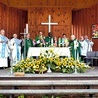 ▲	Uroczystej Eucharystii przewodniczył abp Alick Banda, metropolita Lusaki.