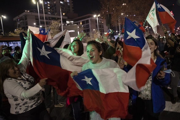 Chilijczycy odrzucili antychrześcijańską konstytucję