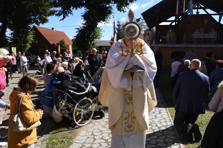 Chorzy modlili się w sanktarium swarzewskim