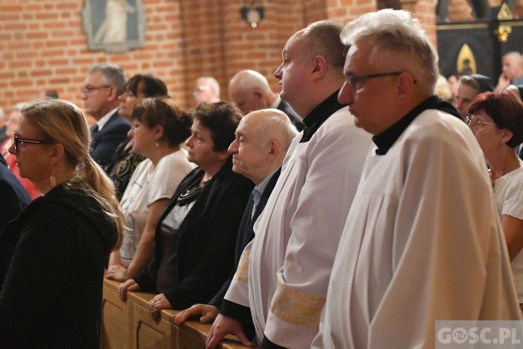 Wręczenie odznaczenia Zasłużony dla Diecezji Zielonogórsko-Gorzowskiej