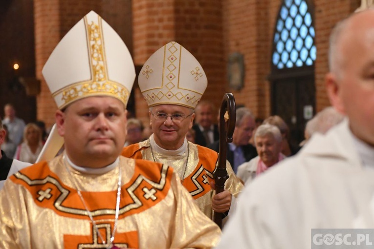 Wręczenie odznaczenia Zasłużony dla Diecezji Zielonogórsko-Gorzowskiej