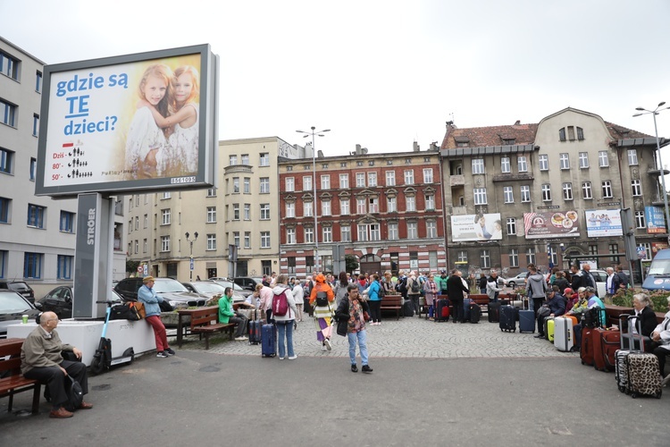 Pielgrzymka do Lourdes cz. 1