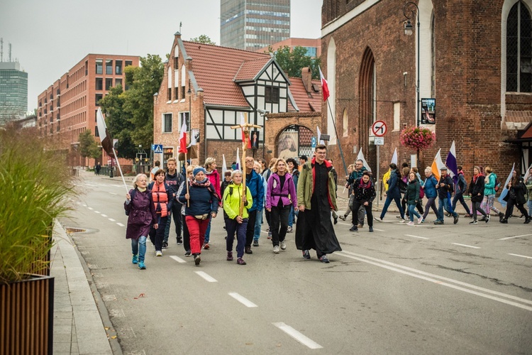 Pielgrzymka do sanktuarium Matki Bożej Trąbkowskiej