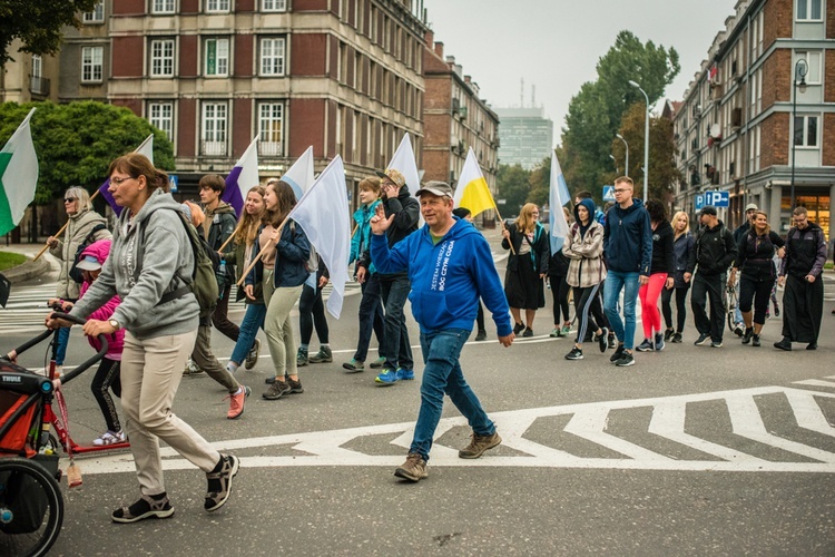 Pielgrzymka do sanktuarium Matki Bożej Trąbkowskiej