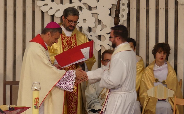 Młodzi w amfiteatrze pod Grojcem w Żywcu - 2022